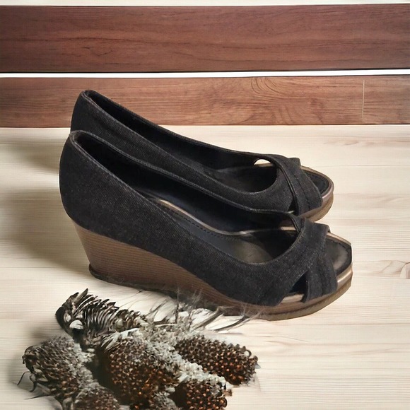 American Eagle denim open toe‎ wedges Women’s Size 6.5 - Picture 1 of 7